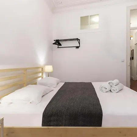 Castelo Typical By Homing *